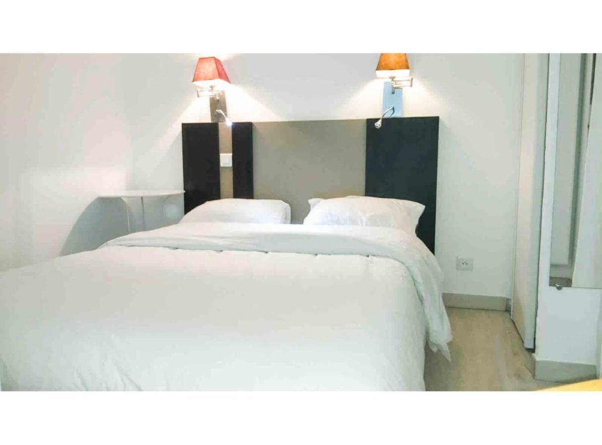 T2 A/C Cote D'Azur, Piscine, Plage A 350M, Wifi Vallauris Exteriér fotografie